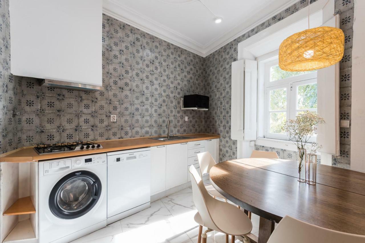 Alfama Tale Four-Bedroom Apartment W/ River View - By Lu Holidays Lisboa Ngoại thất bức ảnh