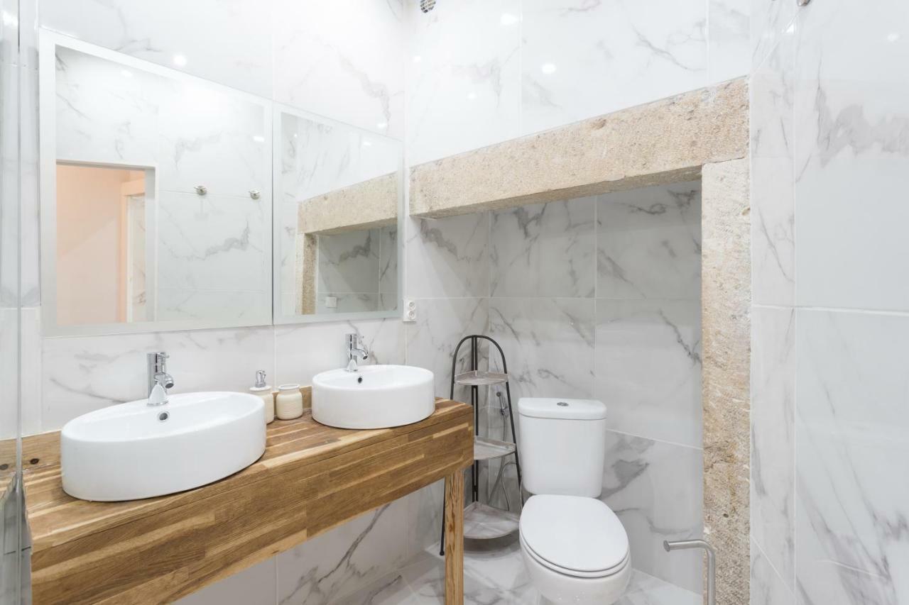 Alfama Tale Four-Bedroom Apartment W/ River View - By Lu Holidays Lisboa Ngoại thất bức ảnh
