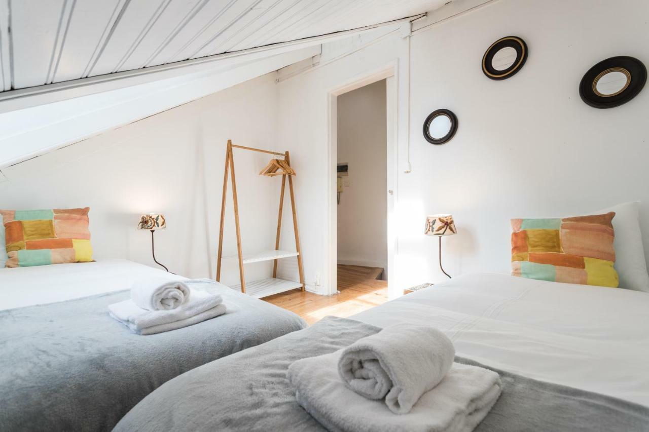 Alfama Tale Four-Bedroom Apartment W/ River View - By Lu Holidays Lisboa Ngoại thất bức ảnh